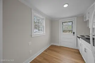 461 Old Folkstone Road, Holly Ridge, NC 28445 – photo 7: 25-web-or-mls-IMG_2351