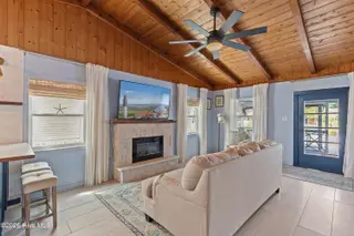 318 NE 58th Street, Oak Island, NC 28465 – photo 14