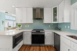 360 E First Street, Ocean Isle Beach, NC 28469 – photo 15: 13-web-or-mls-10