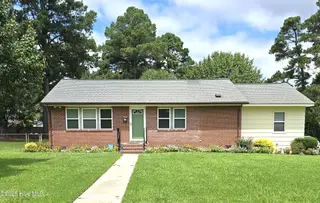 2900 Amherst Road, Rocky Mount, NC 27804 – photo 1: Front