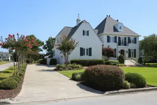 5213 Driftwood Lane, Morehead City, NC 28557 – photo 2: 5213 Driftwood Ln