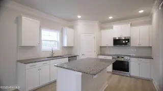 1215 Opaca Drive SE, Bolivia, NC 28422 – photo 17: Kitchen
