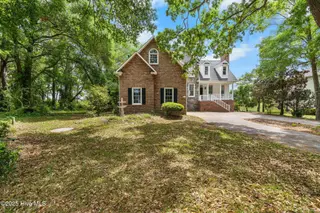 715 Shoreline Drive W, Sunset Beach, NC 28468 – photo 4: 715WShorelineDr-8