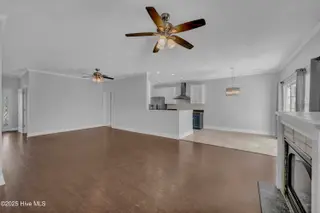 6608 Wedderburn Drive, Wilmington, NC 28412 — 4-bedroom home in Lords Creek, Wilmington, NC, photo 8 of 27: 008_img_0690_160