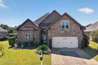 7108 Trailmark Road, Wilmington, NC 28405 — 3-bedroom home in Covil Estates, Wilmington, NC, photo 2 of 65: 7108TrailmarkRoad-48