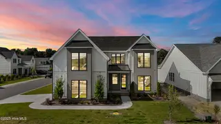 624 Waterstone Drive, Wilmington, NC 28411 – photo 5: 624 Waterstone Drive