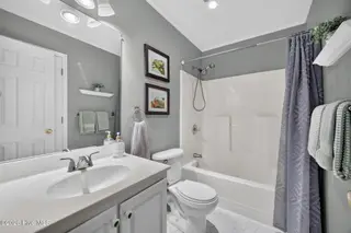 107 Springvale Street, Elizabeth City, NC 27909 – photo 4: 36-web-or-mls-107-springvale-st