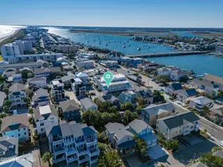 40 N Lumina Avenue 101, Wrightsville Beach, NC 28480 – photo 15: 003_dji_20251112134441_036q0_d_copy_2_30