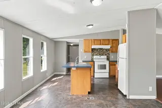 185 New Hope Lane SE, Leland, NC 28451 – photo 15: 37-web-or-mls-DSC06673-Edited