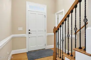 1190 Windbrooke Drive, Grimesland, NC 27837 – photo 5: Foyer