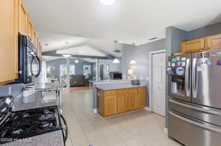 404 Elsmore Drive, New Bern, NC 28562 – photo 12: 15_img_2672