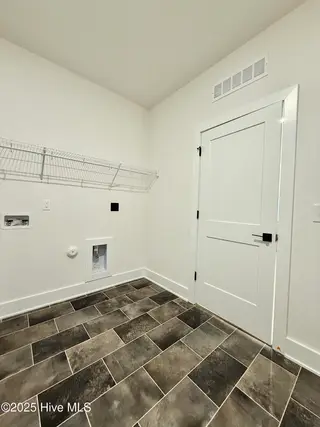109 Oxford Court, La Grange, NC 28551 – photo 12: IMG_7763