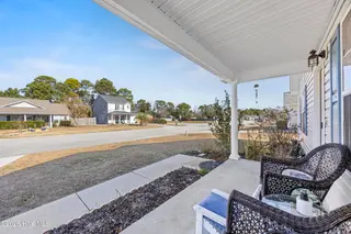 636 Brewster Lane, Wilmington, NC 28412 – photo 5: 8_frontyard