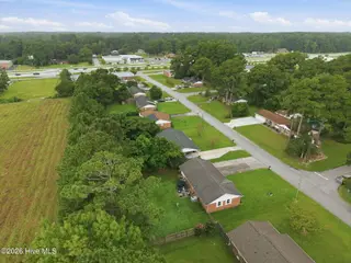 106 Stratford Road, Havelock, NC 28532 – photo 11: 9-web-or-mls-DJI_20260824102236_0293_D_e