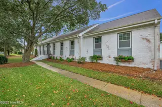 113 Yorkshire Lane, Wilmington, NC 28409 — 3-bedroom home in Lansdowne Estates, Wilmington, NC, photo 3 of 48: Front from the right