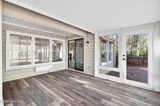 105 Riverbend Road, Jacksonville, NC 28540 – photo 16: Sunroom