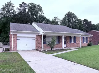126 Balsam Road, Jacksonville, NC 28546 – photo 3: IMG_7740