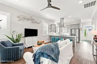 100 Sea Grove Lane, Beaufort, NC 28516 – photo 16: 40-web-or-mls-100-Sea-Grove-063_edit