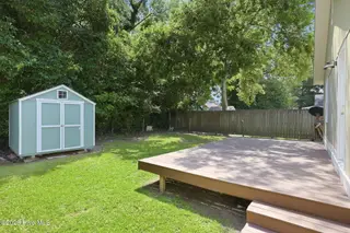 1812 Greensboro Street, New Bern, NC 28560 – photo 4: 35-web-or-mls-0C0A6049