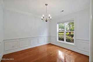 5004 Whitner Drive, Wilmington, NC 28409 — 4-bedroom home in Holly Glen Estates, Wilmington, NC, photo 7 of 45: 5004WhitnerDrive-6