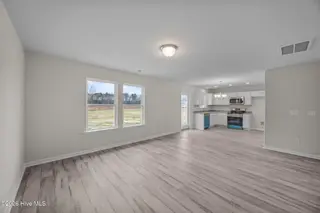 107 W Highland Avenue, Kinston, NC 28501 – photo 6: Family Room
