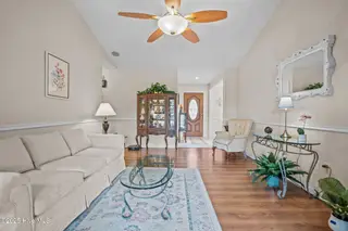58 Crystal Road, Southport, NC 28461 — 3-bedroom home in Sterling Oaks, Southport, NC, photo 18 of 56: 42-web-or-mls-DSC09764