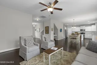 5028 Laurenbridge Lane, Wilmington, NC 28409 – photo 13: Laurenbridge5028-4LRShaneL33A5517-CR2