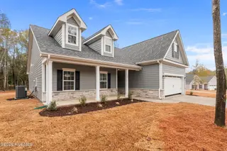 225 Telluride Court, Aberdeen, NC 28315 – photo 3: 225 Telluride Court