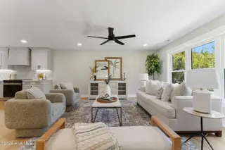 3928 Gillette Drive, Wilmington, NC 28403 – photo 16: 17-web-or-mls-GI - 3928 Gillette Dr - Li