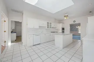 6002 Club House Drive, New Bern, NC 28562 – photo 16: 40-web-or-mls-DSC_2530