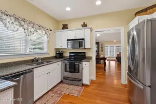 136 Golf Club Drive A, Elizabeth City, NC 27909 – photo 16: 15-web-or-mls-136-golf-club-dr-a