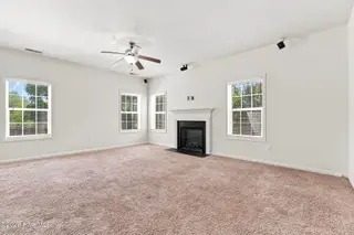133 Star Court, Aberdeen, NC 28315 – photo 15: 19-web-or-mls-DSC02063