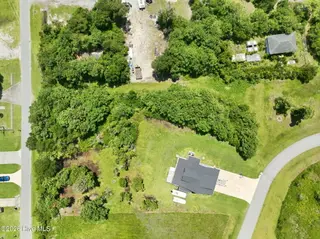 154 Westbay Circle, Harkers Island, NC 28531 – photo 4: 3-web-or-mls-154 Westbay 002
