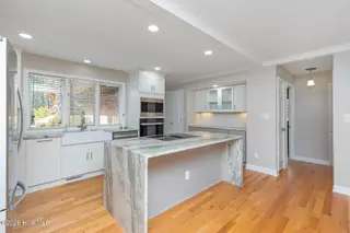 111 Somerset Lane, Seven Lakes, NC 27376 – photo 15: kitchen1