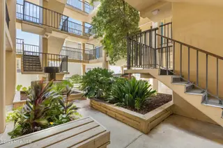104 S Lumina Avenue S 203, Wrightsville Beach, NC 28480 — 1-bedroom condo in Summer Sands Condominiums, Wrightsville Beach, NC, photo 6 of 27: 5_img_7278