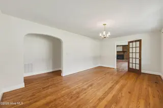 2475 Reges Store Road, Nashville, NC 27856 — 3-bedroom home, Nashville, NC, photo 6 of 43: Living Room