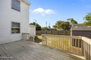 2501 Avery Street, Morehead City, NC 28557 – photo 20: 20-web-or-mls-2501 Avery St 020