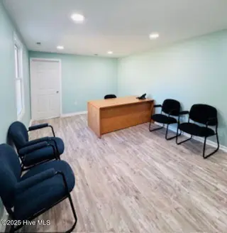 911 Parsonage Street, Elizabeth City, NC 27909 – photo 3: Reception 2