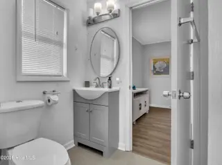 161 High Point Street, Holden Beach, NC 28462 — 4-bedroom home in Holden Beach Harbor, Holden Beach, NC, photo 24 of 66: 27-Final 161 High Point St Holden-RJREM-