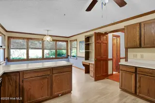 3919 Appleton Way, Wilmington, NC 28412 – photo 14: Kitchen