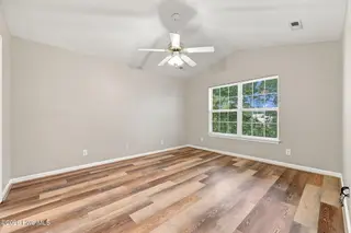 2209 Locksley Woods Drive G, Greenville, NC 27858 – photo 24: 34-web-or-mls-IMG_0056