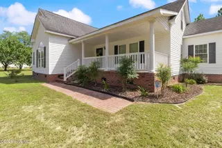 771 Mount Olive Road, Bladenboro, NC 28320 – photo 4: Front Porch
