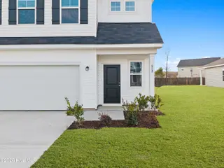612 S Squires Run Lane, Richlands, NC 28574 – photo 6: Home Front