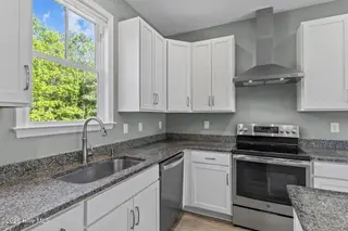 125 Neptune Lane, Beaufort, NC 28516 – photo 14: 15-web-or-mls-1S3A3456