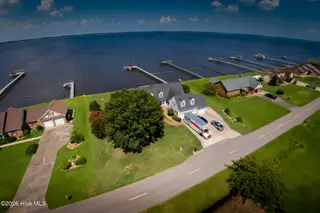 1008 Bateman Drive, Elizabeth City, NC 27909 – photo 5: Deep Water!