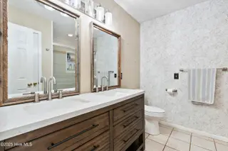 2947 Bay Village Street, Shallotte, NC 28470 — 3-bedroom home in Green Bay Village, Shallotte, NC, photo 19 of 33: Owner's bath
