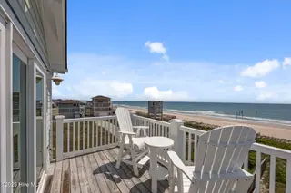 130 N Permuda Wynd Drive, North Topsail Beach, NC 28460 – photo 5: 20250509173310355731000000-o
