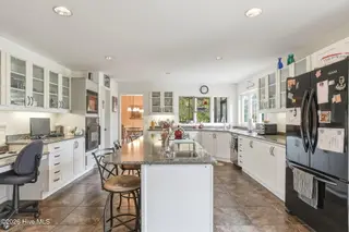 105 Laurel Court, Pine Knoll Shores, NC 28512 – photo 20: Kitchen