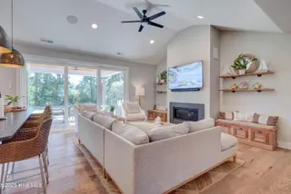 4501 Pine Hollow Drive, Wilmington, NC 28412 – photo 10: 4501PineHollowDrive-19