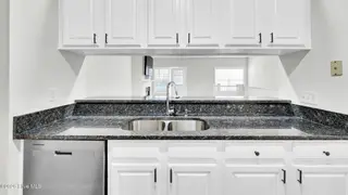 1922 Tara Court 204, Greenville, NC 27858 – photo 14: 1922 Tara Court Unit 204-23 (27)